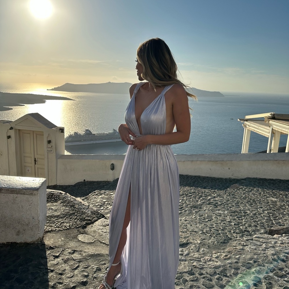Bronx and Banco Goddess Blanc Gown size Small - EUC